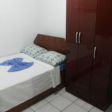 Santa Cruz Hotel Goiânia Quarto foto